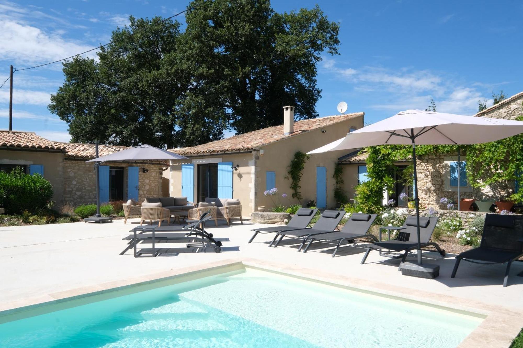 Maison Provençale avec piscine chauffée avec une jolie vue sur le Luberon, située au calme à Robion, proche de l'Isle sur la Sorgue, LS2-326 AMIRADOU Esterno foto